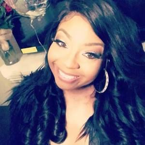 Meet your Posher, Sheena